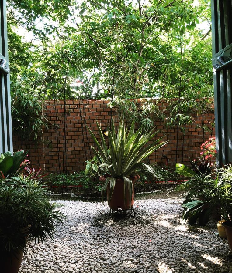 The Madeline Boutique Hotel & Suites Davao Stadt Exterior foto